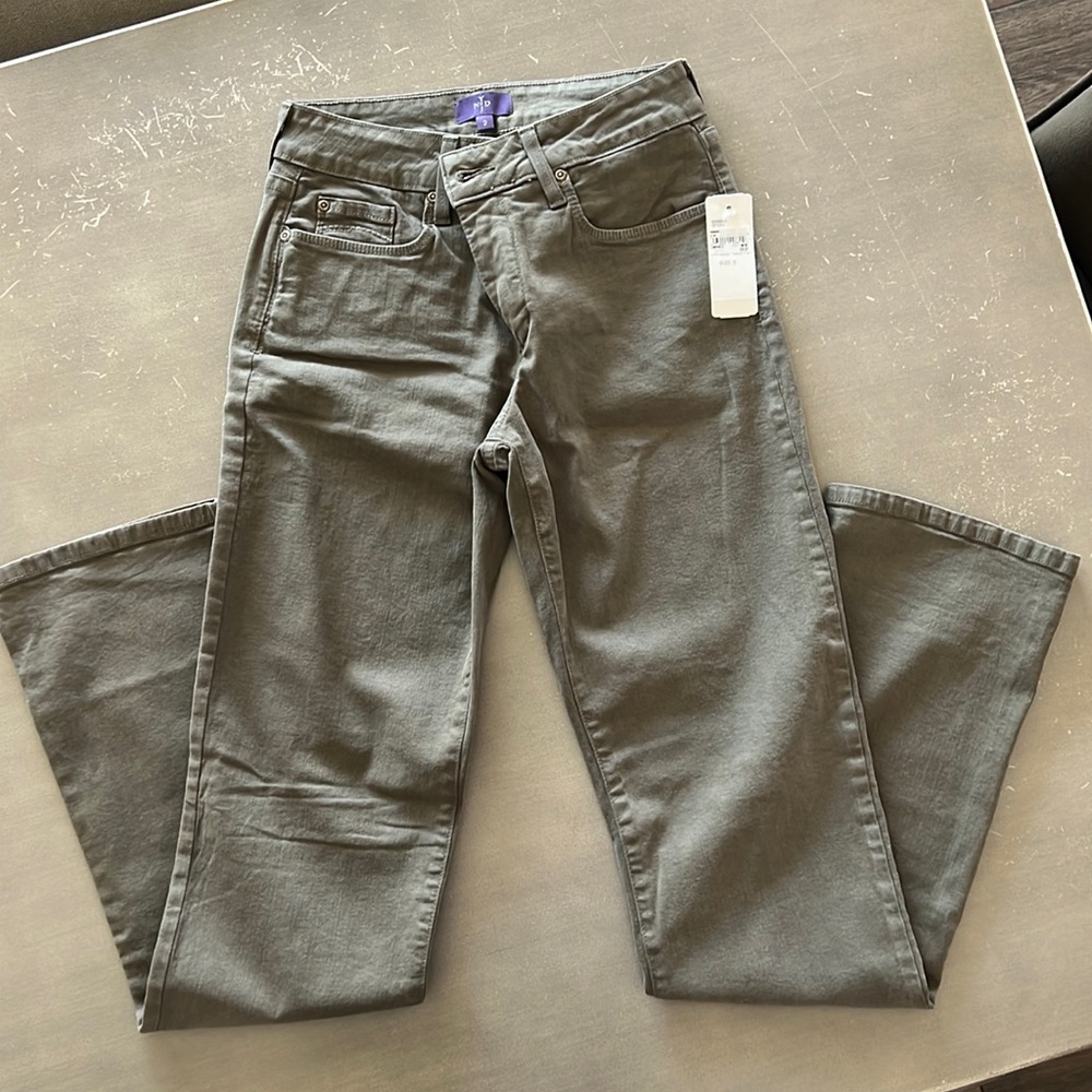 NYDJ Straight Jeans (Green) SZ 2 NWT